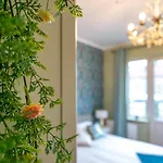 The Newport Included 3h Private Indoor Welnes & Use E-bikes Bed & Breakfast 4*