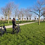 The Newport Included 3h Private Indoor Welnes & Use E-bikes Nieuwpoort