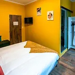Bed & Breakfast The Newport Included 3h Private Indoor Welnes & Use E-bikes Nieuwpoort