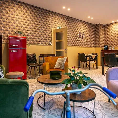 Bed & Breakfast The Newport Included 3h Private Indoor Welnes & Use E-bikes