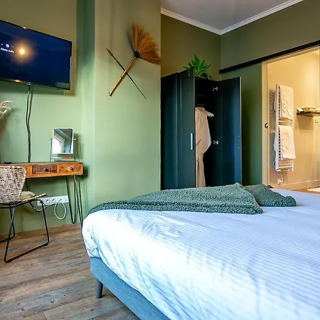 The Newport Included 3h Private Indoor Welnes & Use E-bikes Nieuwpoort