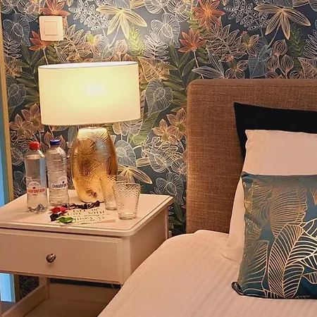 Bed & Breakfast The Newport Included 3h Private Indoor Welnes & Use E-bikes Nieuwpoort