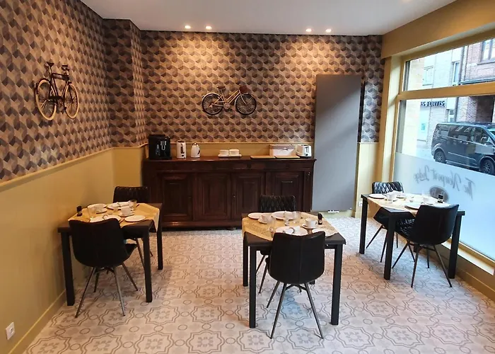 The Newport Included 3h Private Indoor Welnes & Use E-bikes Bed & Breakfast 4*