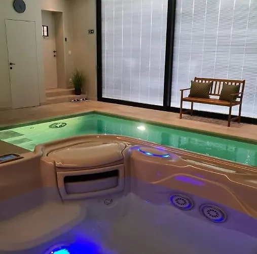 Bed & Breakfast The Newport Included 3h Private Indoor Welnes & Use E-bikes 4*